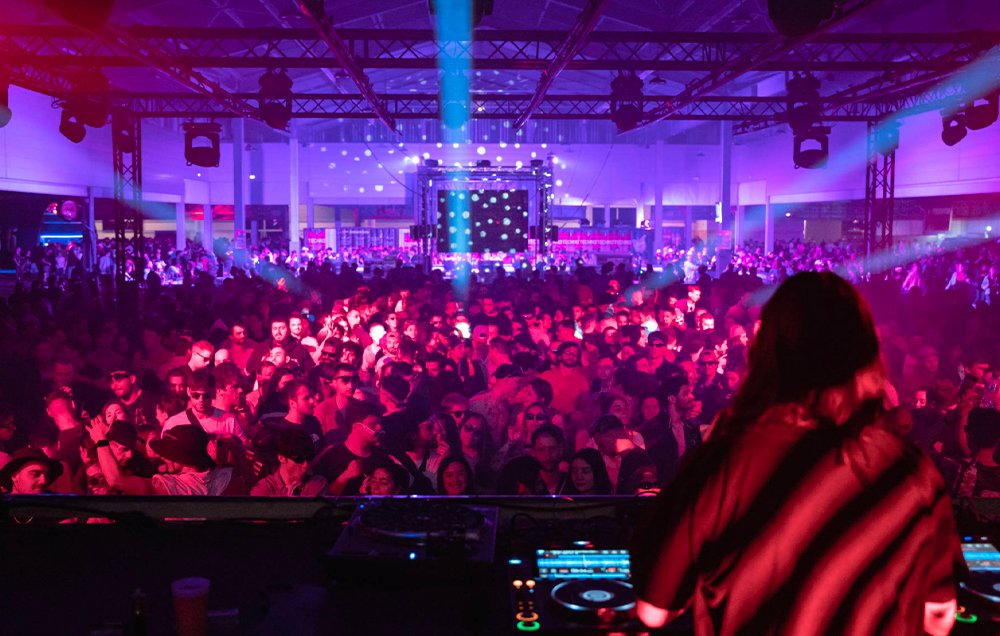 Montpellier's best techno night spots - Soiree techno montpellier parc des expositions tenue de festival - Tenue de festival