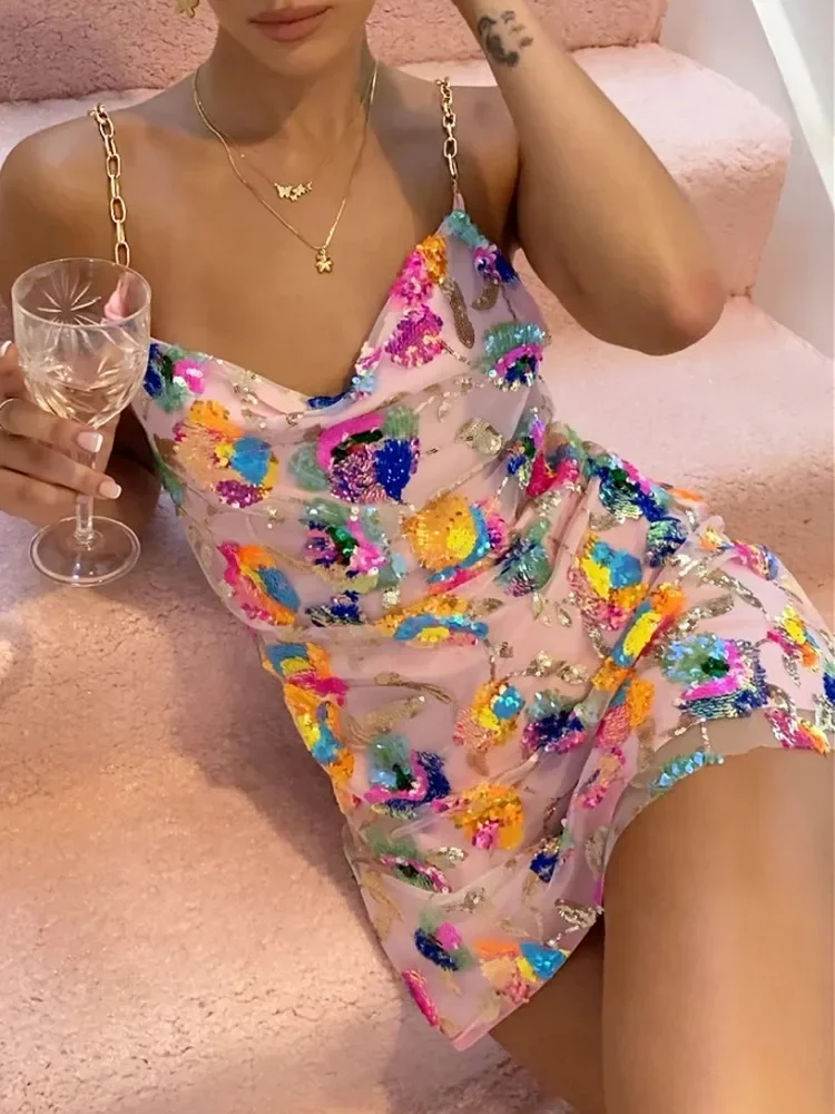 Sequin Backless Multicolor Pattern Dress - Kf s b d bc acde ee en - Tenue de festival
